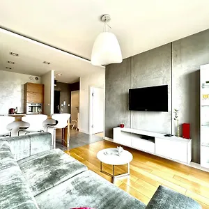 Podwale 2 - Self Check-in 20h ~parking & Lift Apartament